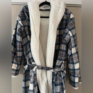 L.L Bean Women’s Scotch Plaid Flannel Robe - Sherpa Lined